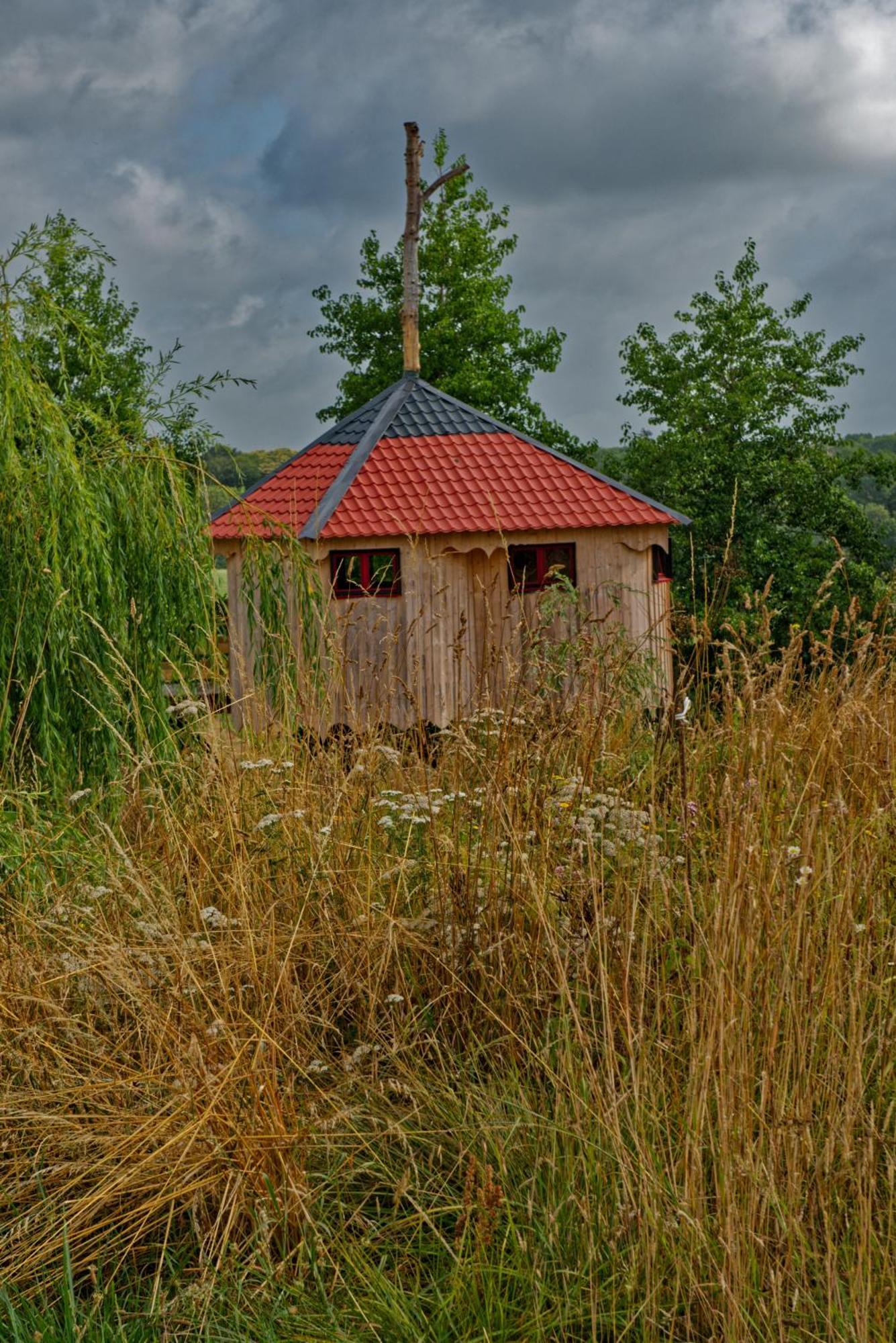 Yourte Roulotte Et Gite De La Laita Clohars-Carnoet Exterior photo